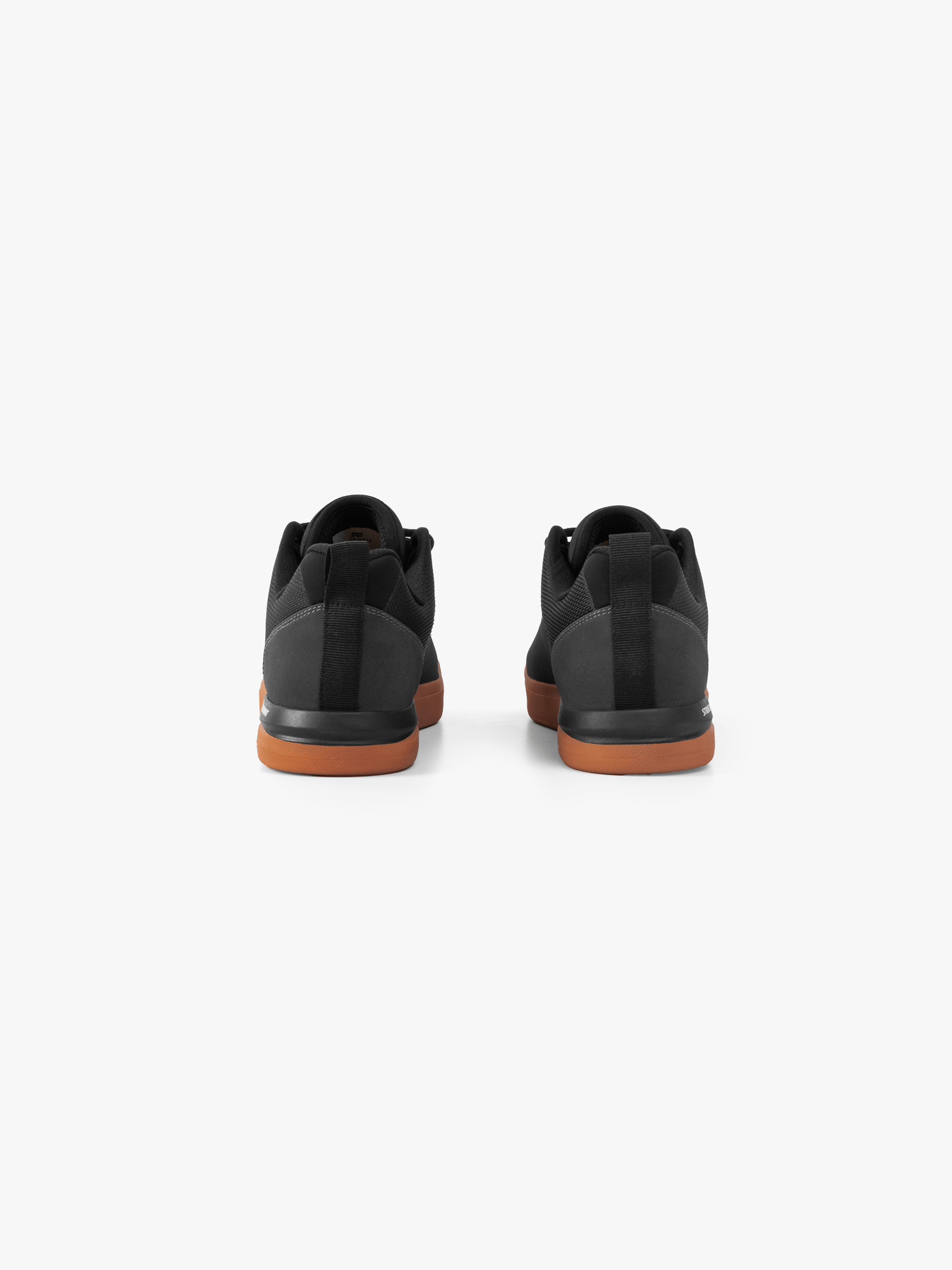 Strike Mvmnt Transit StreetTrainer™ Matte Black / Gum