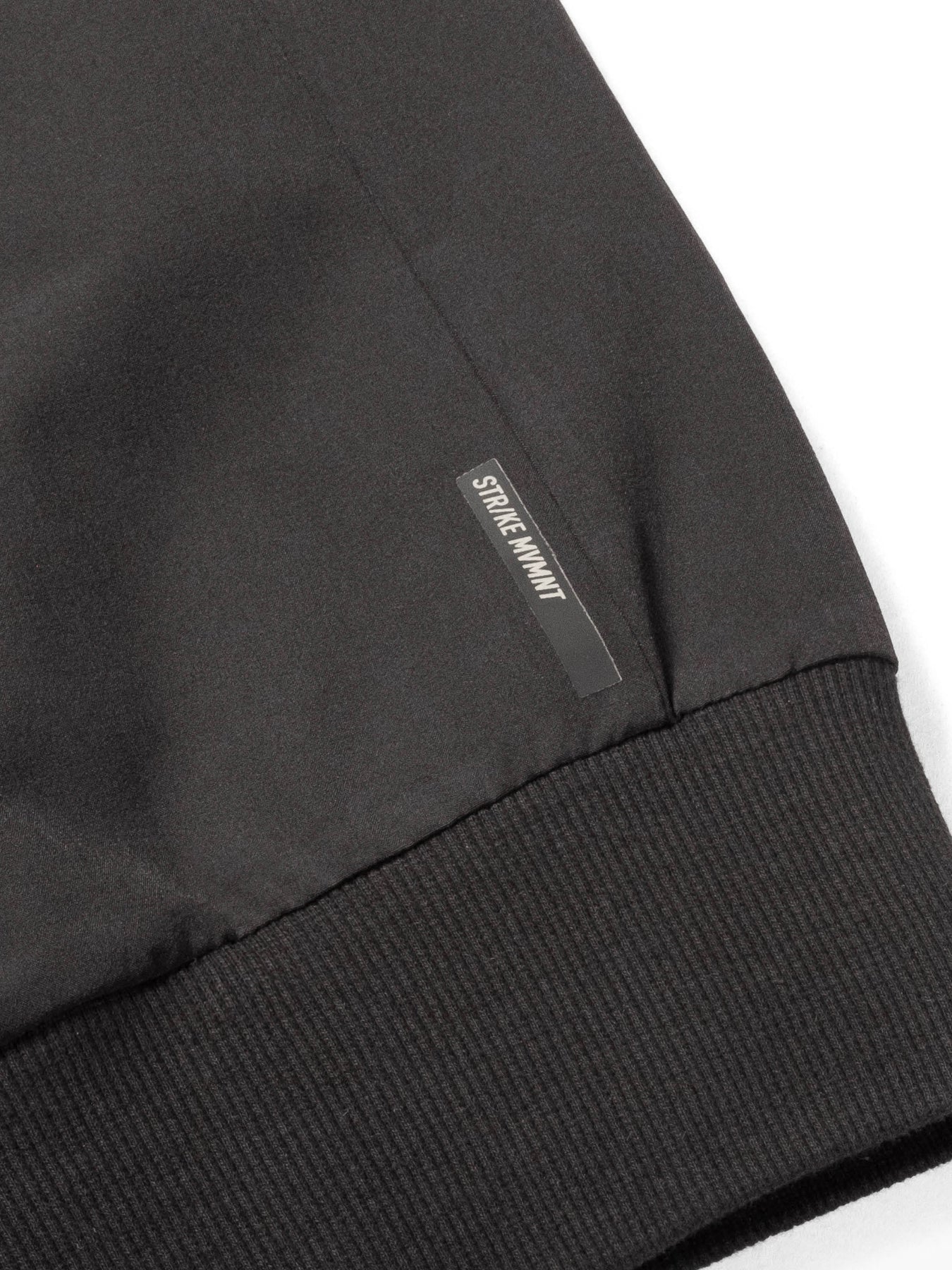Strike Mvmnt Field TrackShirt - Track QuickDry Phantom Black / White