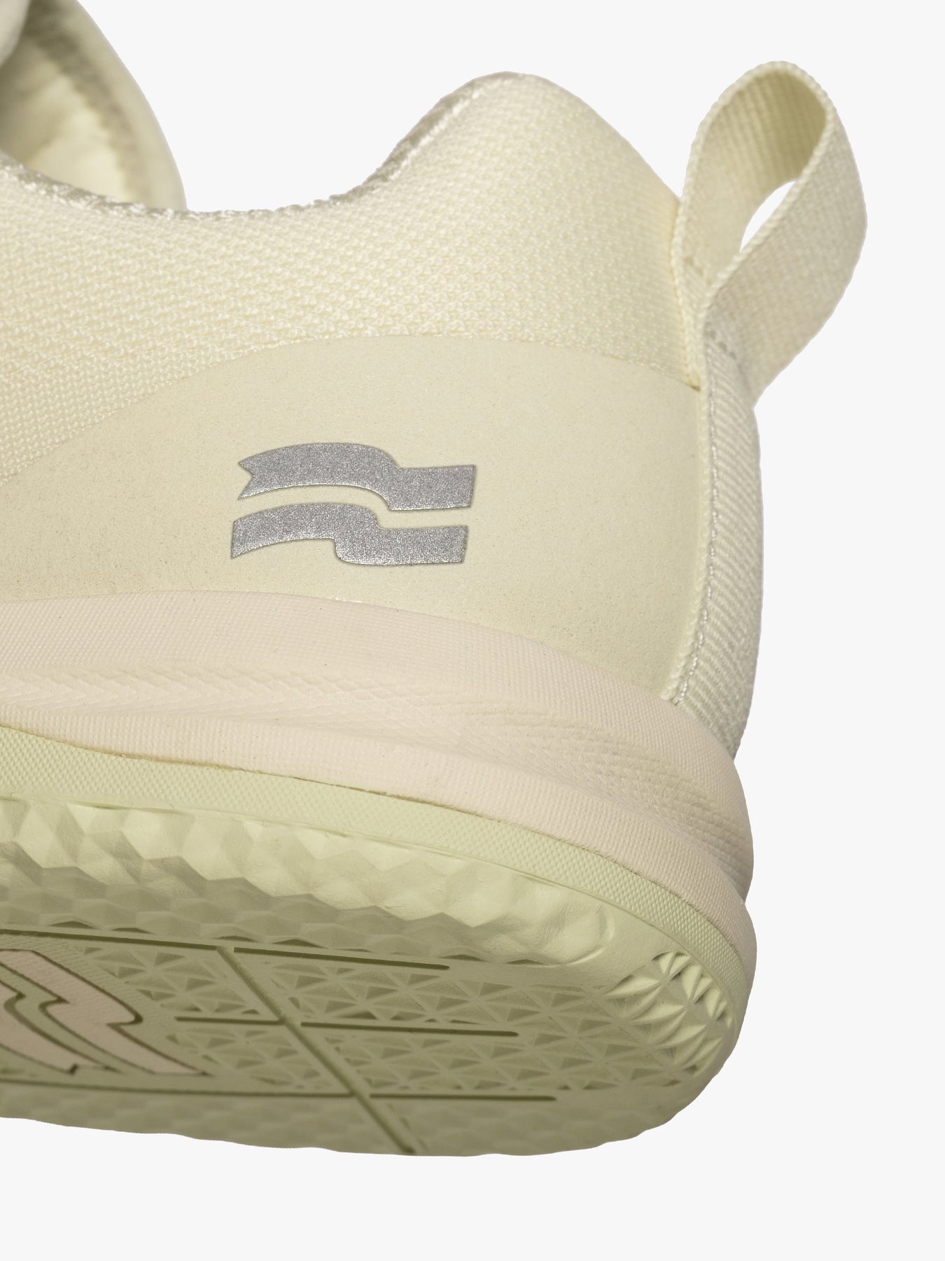 Strike Mvmnt Haze Trainer Butter
