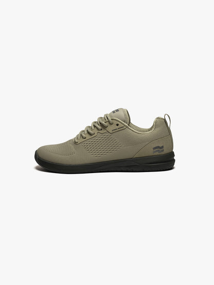 Strike Mvmnt Haze Trainer Defender