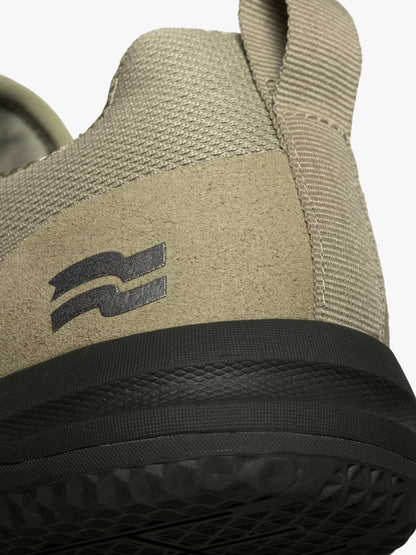 Strike Mvmnt Haze Trainer Defender