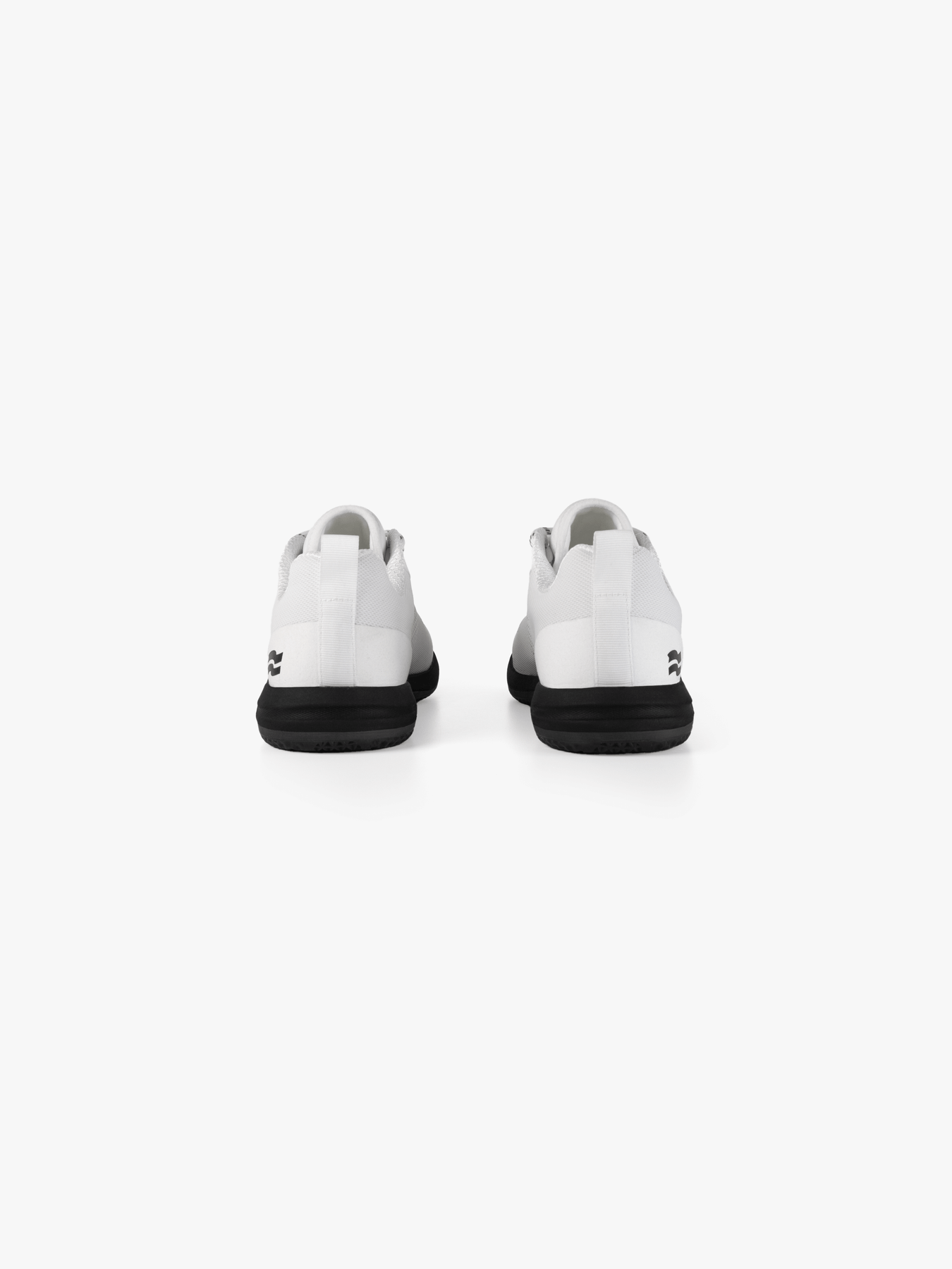 Strike Mvmnt Haze Trainer White / Black Jelly