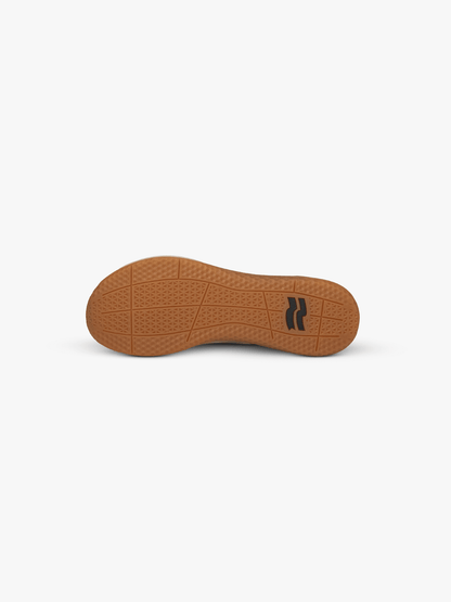 Strike Mvmnt Haze EZ Trainer Phantom Black / Gold / Gum