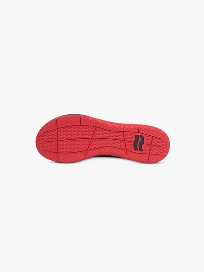 Strike Mvmnt Haze Trainer Blackout / Red