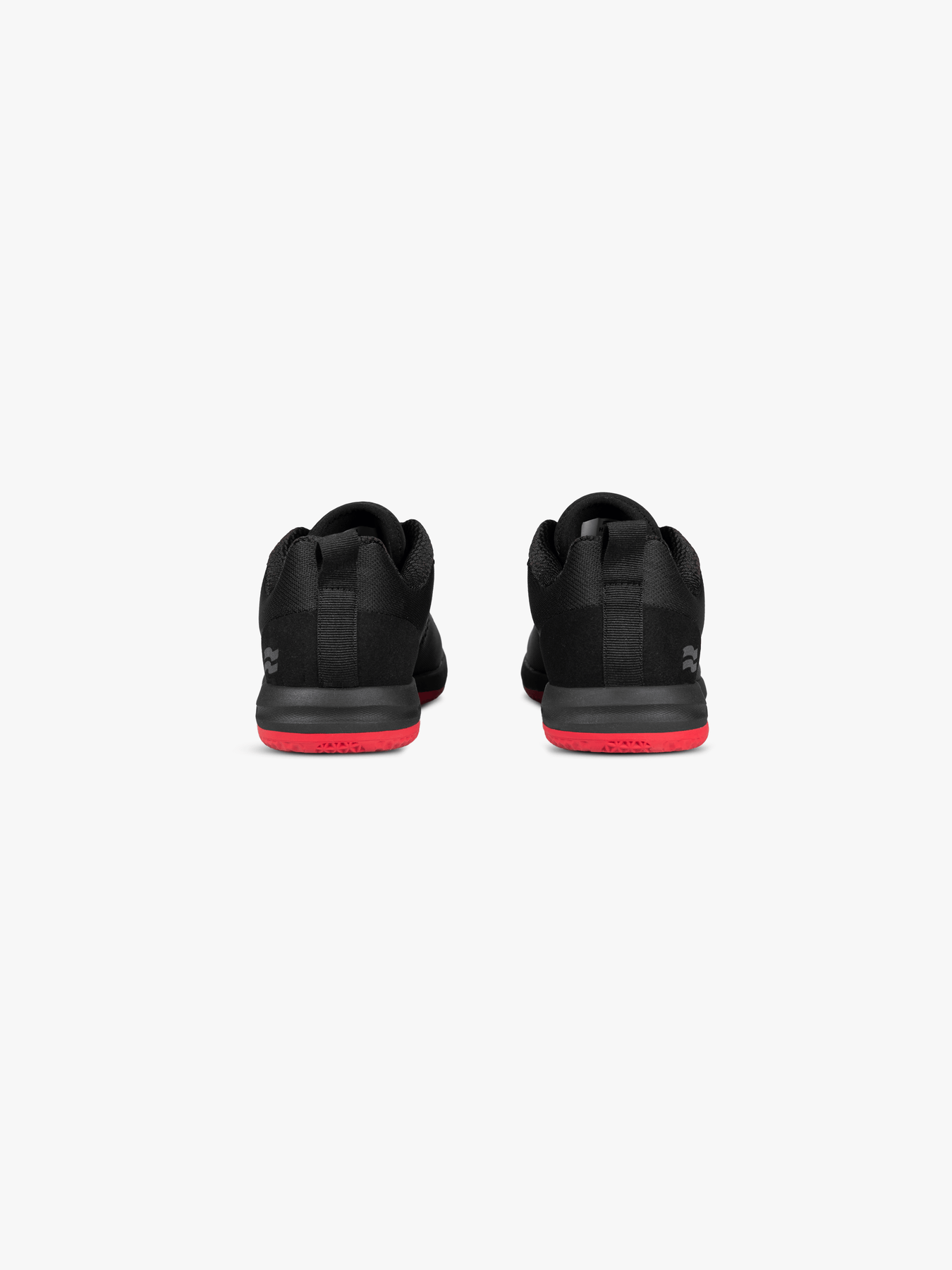 Strike Mvmnt Haze Trainer Blackout / Red