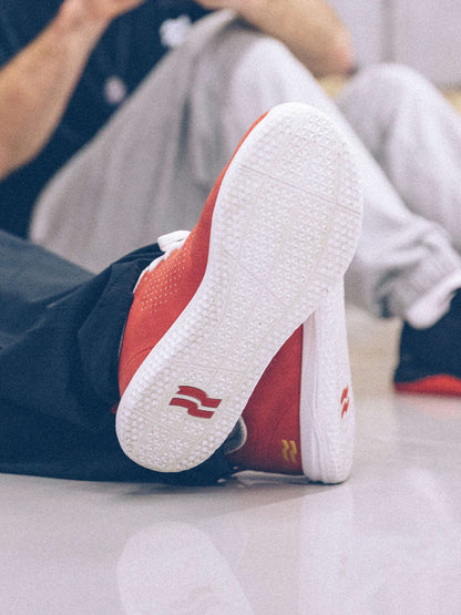 Strike Mvmnt Sueze BB Trainer Breakbook Red