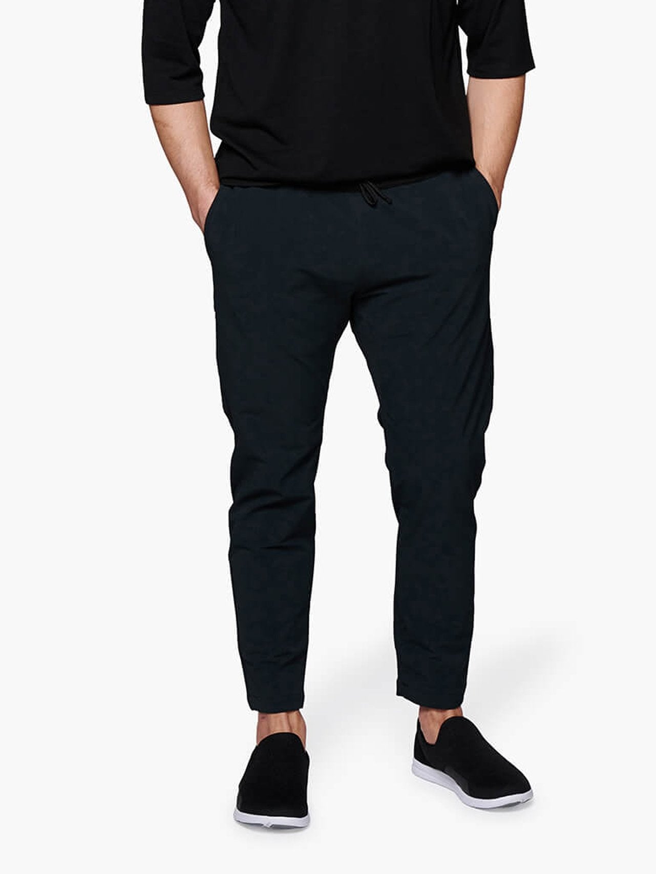 Strike Mvmnt FWD Cropped Pant Phantom Black
