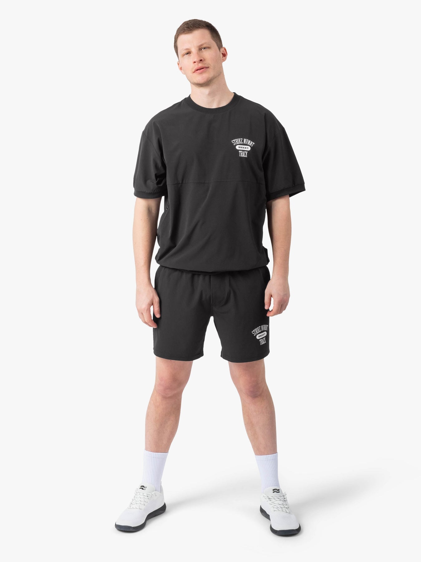 Strike Mvmnt Key Short - Track QuickDry Phantom Black / White