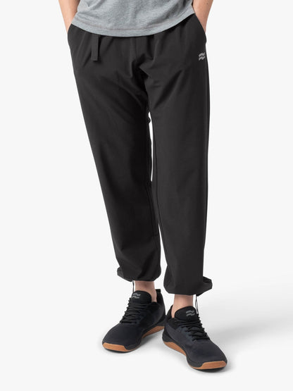 Strike Mvmnt Field TrackPant - Flag QuickDry Phantom Black
