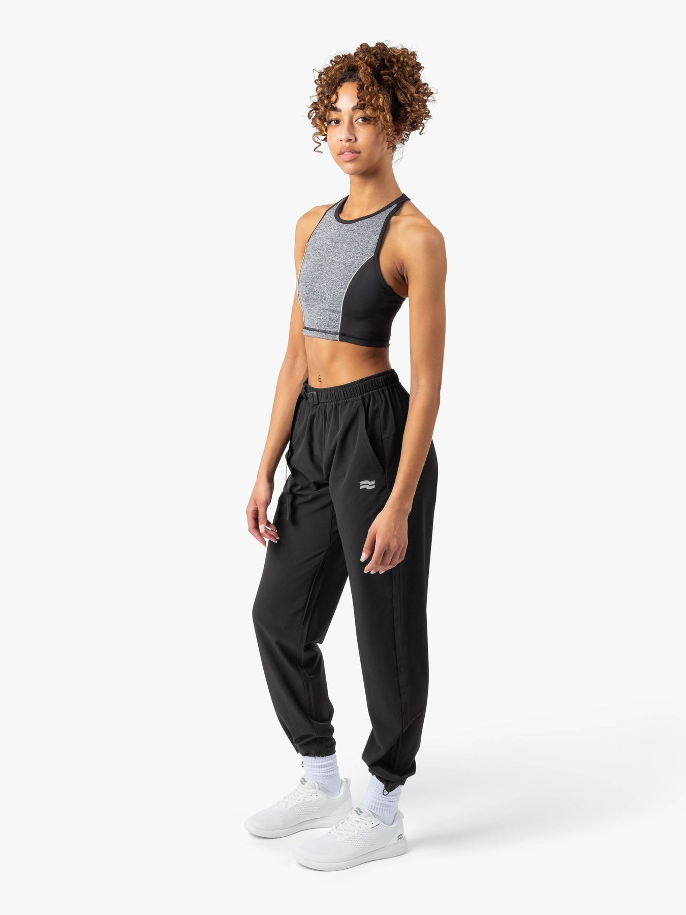 Strike Mvmnt Field TrackPant - Flag QuickDry Phantom Black