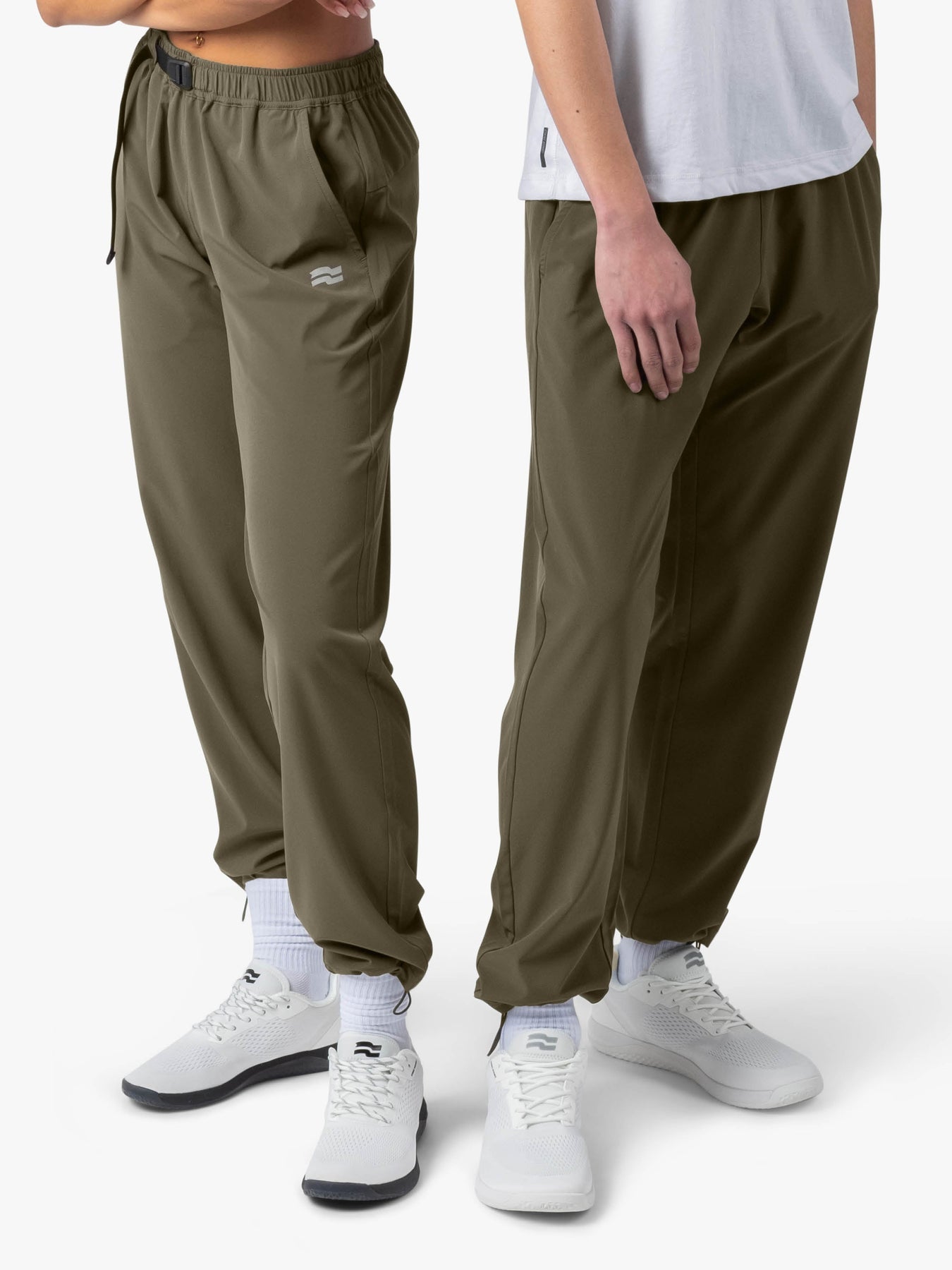 Strike Mvmnt Field TrackPant - Flag QuickDry Burnt Olive