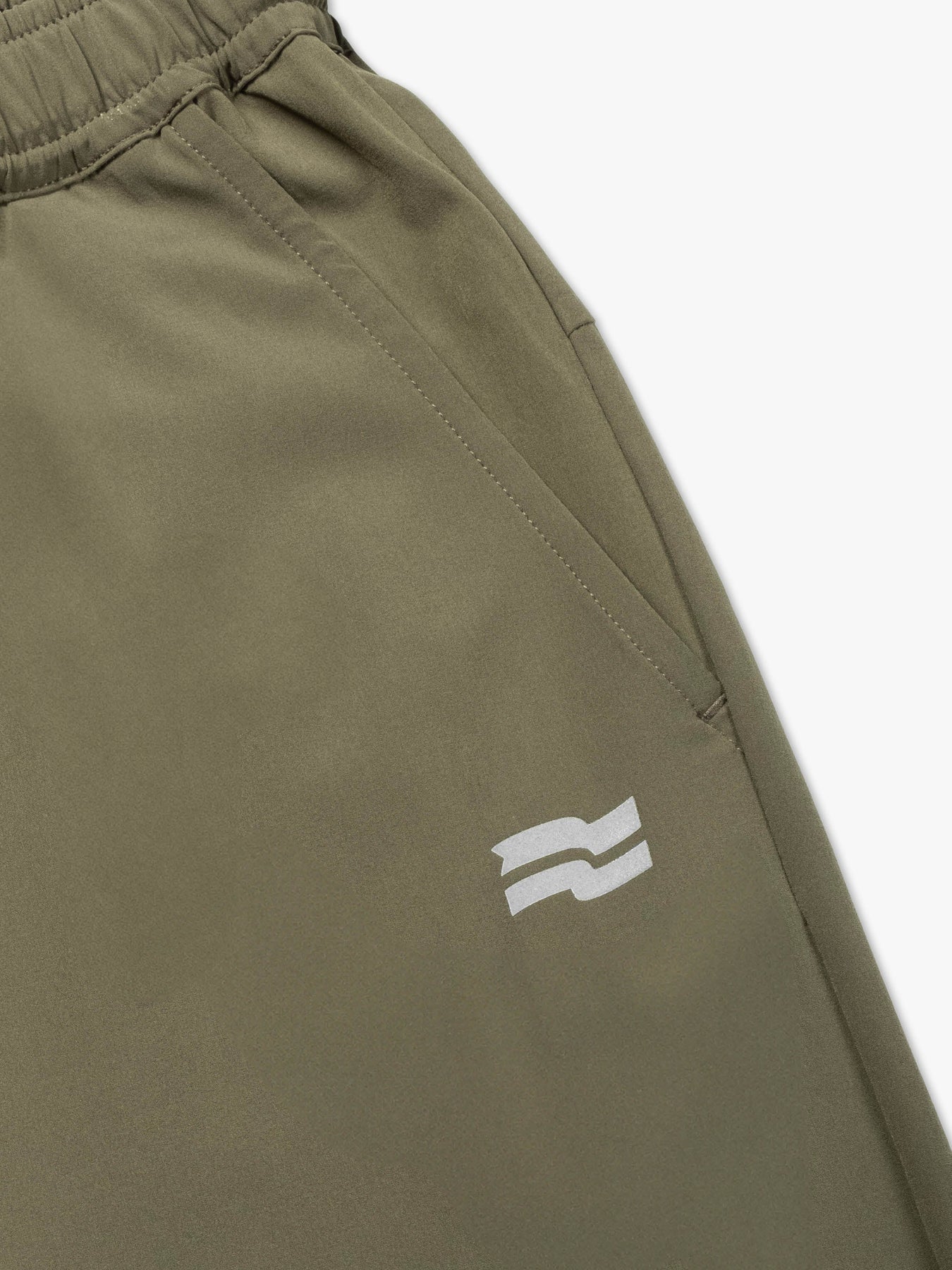 Strike Mvmnt Field TrackPant - Flag QuickDry Burnt Olive