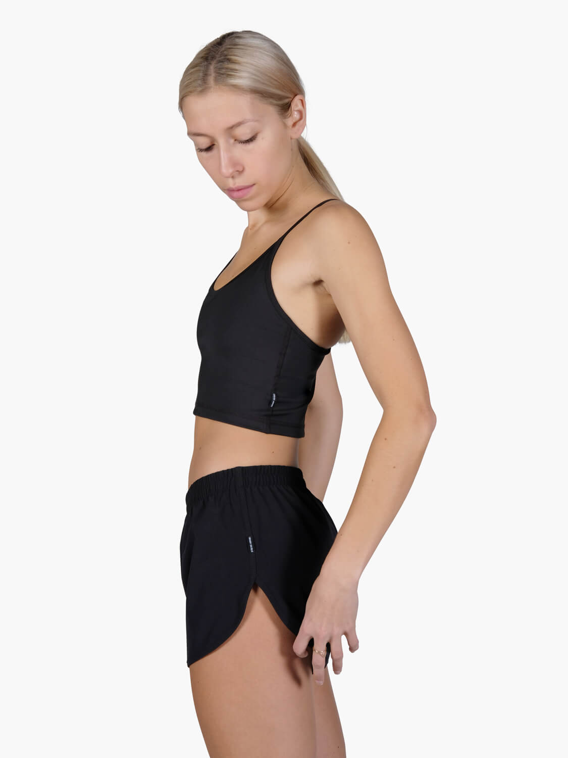 Strike Mvmnt Locked Short QuickDry Phantom Black