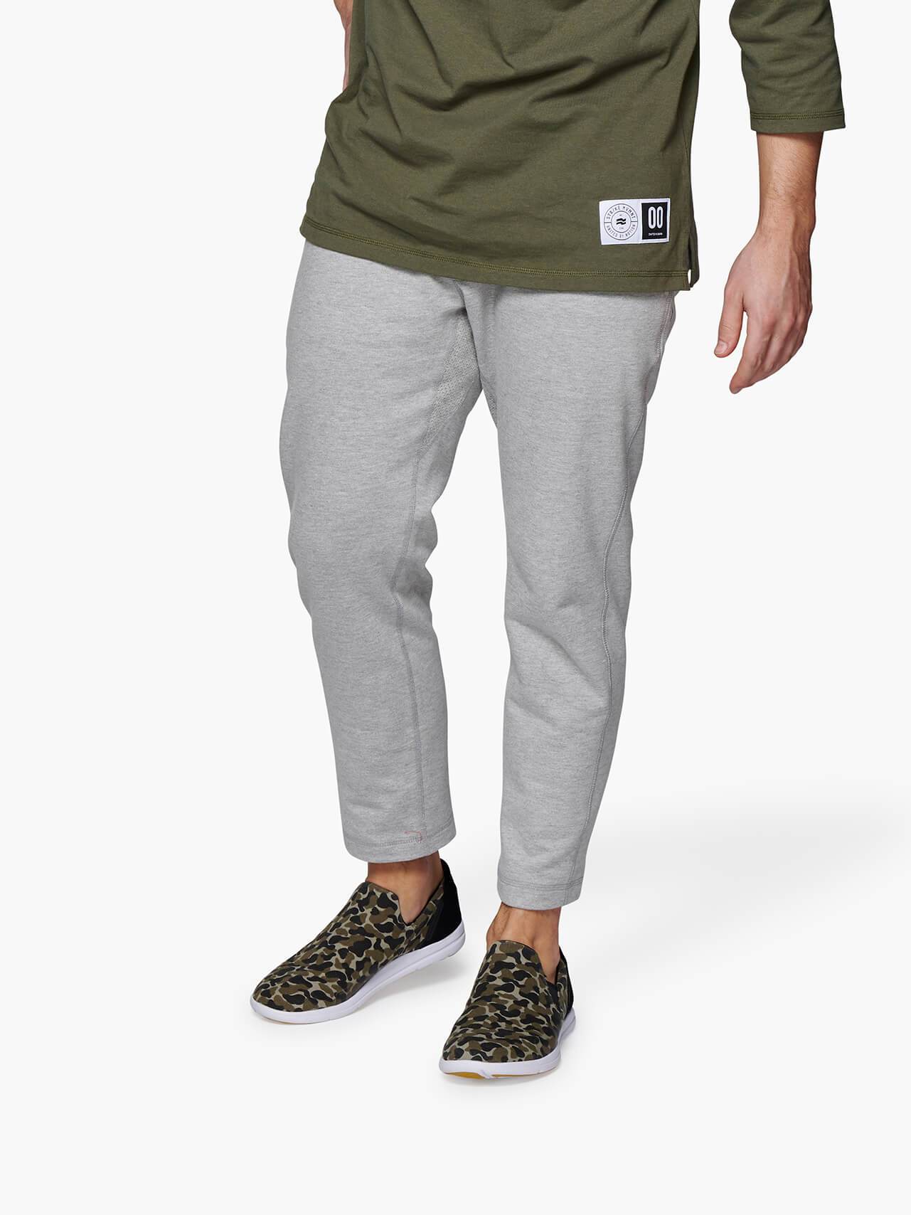 Strike Mvmnt Ratio Cropped Sweatpant Lunar Grey